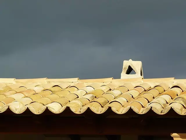 Dacheindeckungen, Unterdachkonstruktionen, Dachfenstereinbau, Kaminkopf-Sanierung, Wärmedämmung, Manuel Holzer, Dornbirn Dacheindeckungen, Unterdachkonstruktionen, Dachfenstereinbau, Kaminkopf-Sanierung, Wärmedämmung, Manuel Holzer, Dornbirn