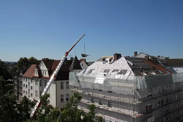 Dacheindeckungen, Unterdachkonstruktionen, Dachfenstereinbau, Kaminkopf-Sanierung, Wärmedämmung, Manuel Holzer, Dornbirn Dacheindeckungen, Unterdachkonstruktionen, Dachfenstereinbau, Kaminkopf-Sanierung, Wärmedämmung, Manuel Holzer, Dornbirn