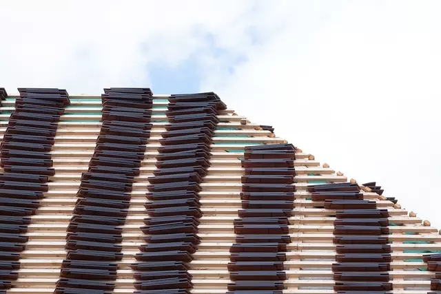 Dacheindeckungen, Unterdachkonstruktionen, Dachfenstereinbau, Kaminkopf-Sanierung, Wärmedämmung, Manuel Holzer, Dornbirn Dacheindeckungen, Unterdachkonstruktionen, Dachfenstereinbau, Kaminkopf-Sanierung, Wärmedämmung, Manuel Holzer, Dornbirn